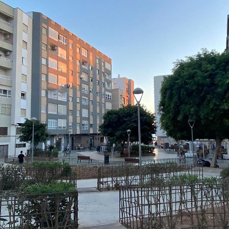Paseo marítimo Almeria Daniel. Exterior foto